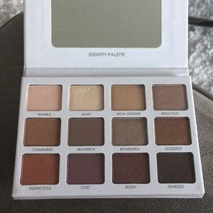 Persona Identity Palette